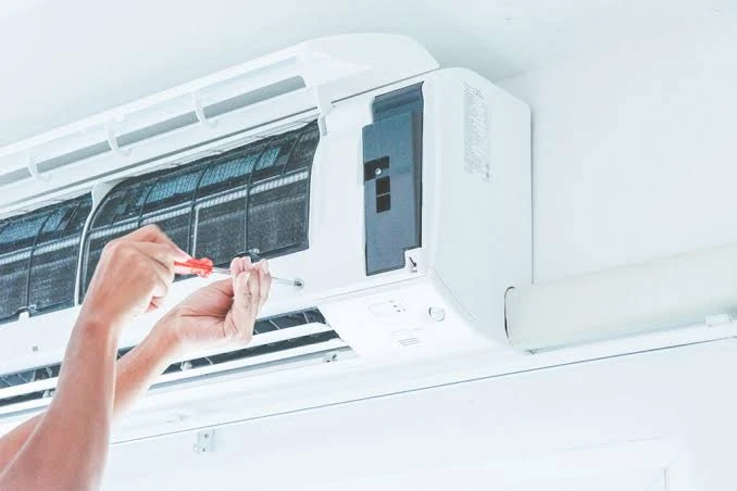 Tagihan Listrik Tiba-Tiba Melonjak Tajam? Mungkin Filter AC Anda Pelakunya